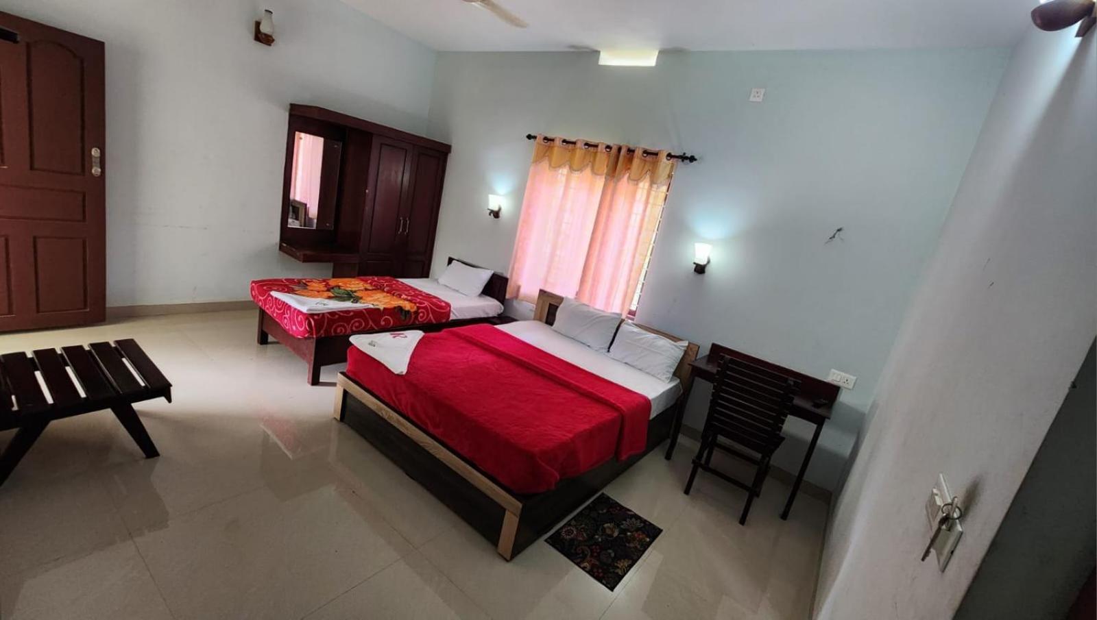 Pkn Homestay Thekkady Kumily Ngoại thất bức ảnh
