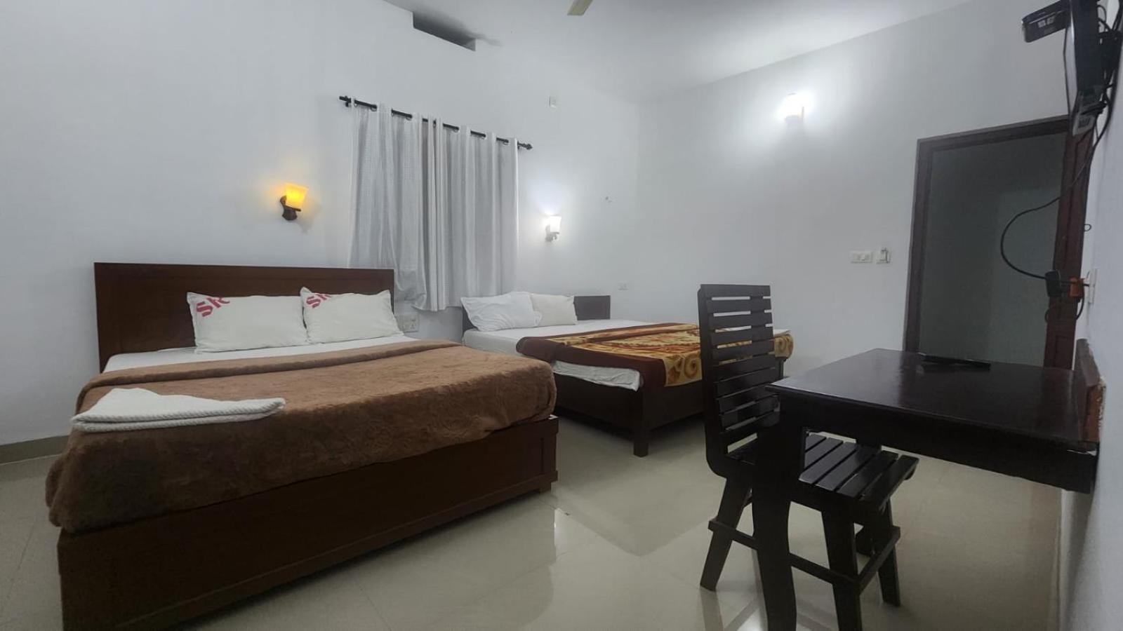 Pkn Homestay Thekkady Kumily Ngoại thất bức ảnh